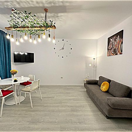 Hezo Sunshine Studio And Apartment ナボダリ エクステリア 写真